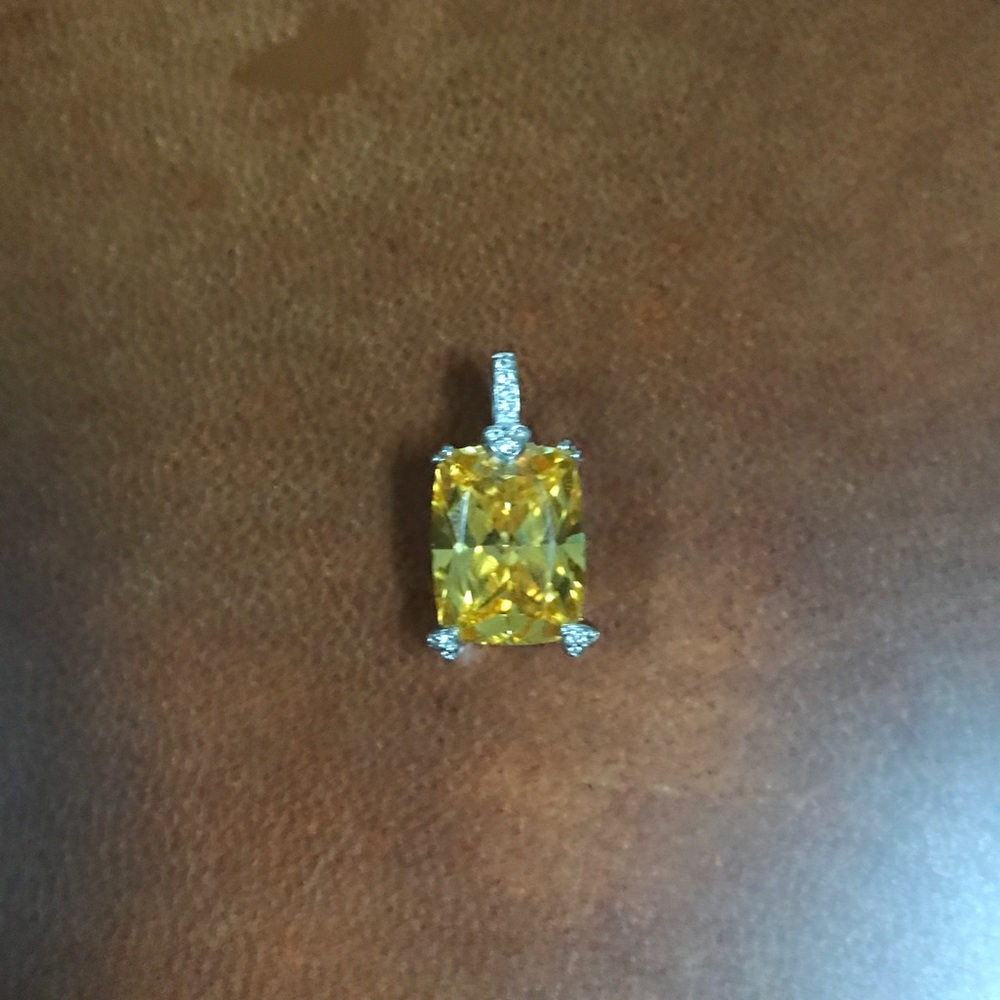 Enhancer for Necklace